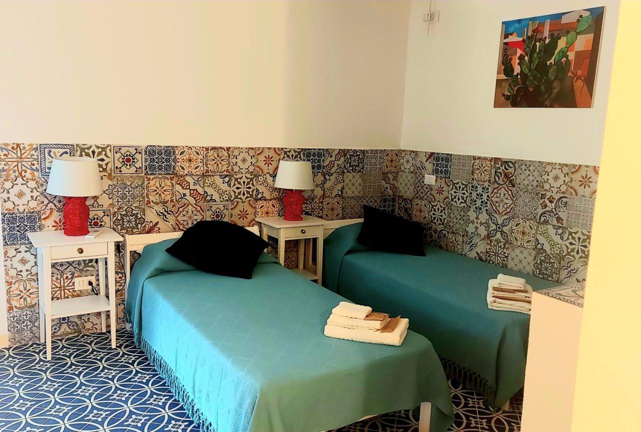 סנטה פלביה Vfh Villa Flavia Eco B&B - 50 Metri Dal Mare מראה חיצוני תמונה