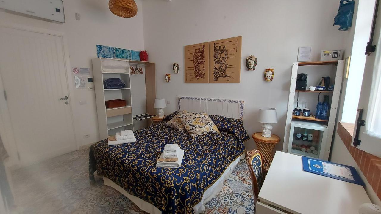 סנטה פלביה Vfh Villa Flavia Eco B&B - 50 Metri Dal Mare מראה חיצוני תמונה
